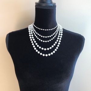 White Bead Cascade Layered Waterfall Necklace 🩷NWOT🩷